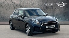 MINI Hatchback 1.5 Cooper Exclusive Premium 5dr Auto Petrol Hatchback